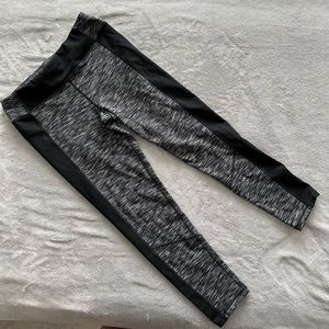 Calvin Klein Performance Leggings, Large